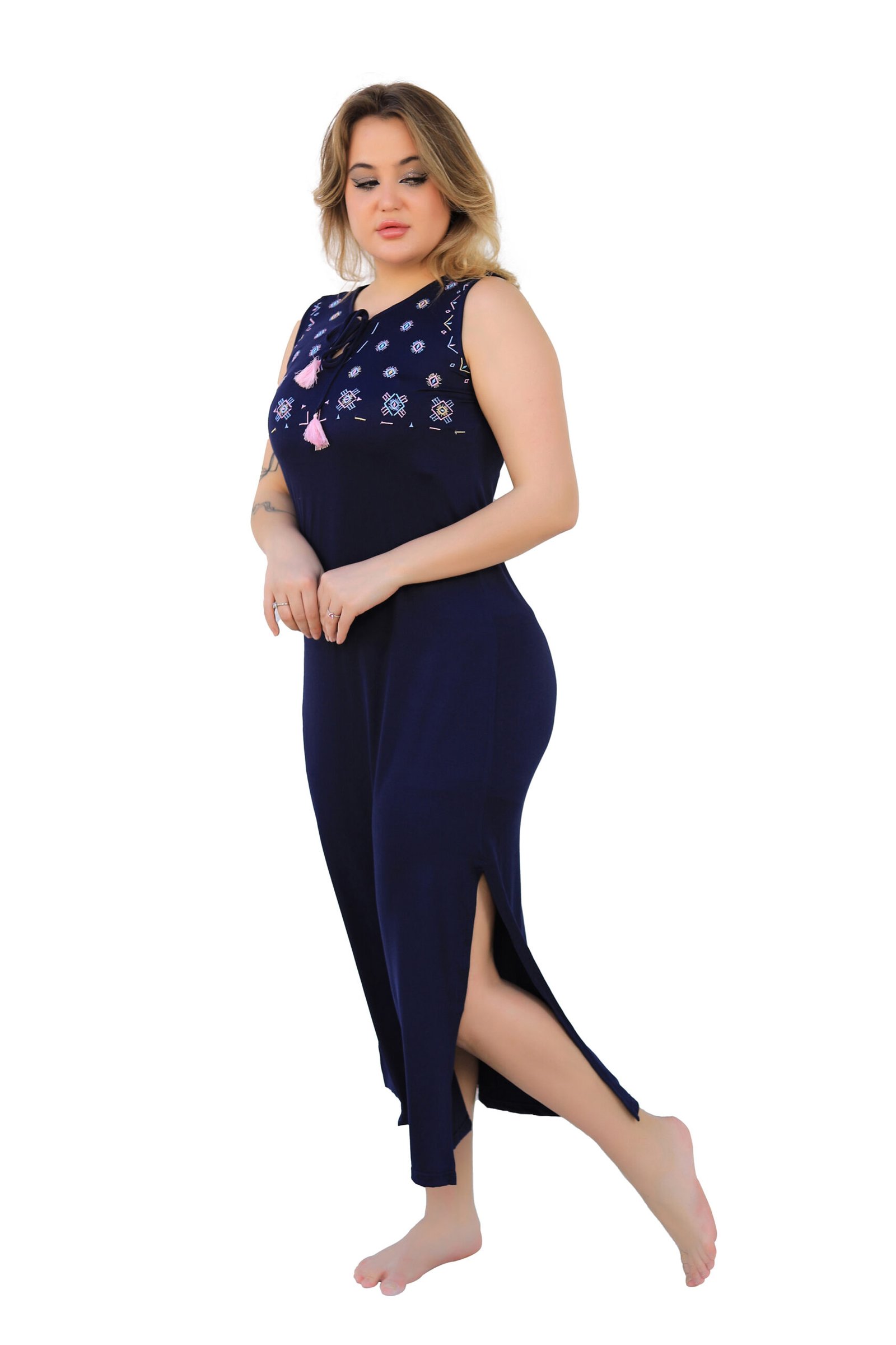 6244 Maxi Nightgown - Image 1